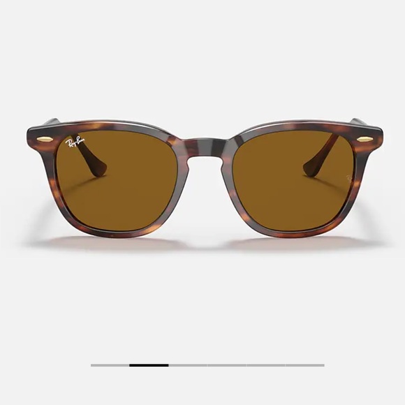 Ray-Ban Sunglasses - Picture 8 of 9